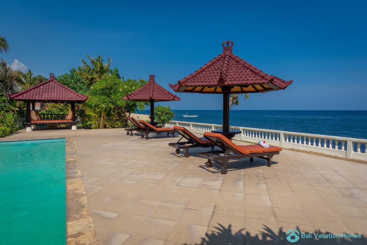 Villa Namaste - Beachfront At Lovina 10P, Pool, Bbq Banjar  Buitenkant foto