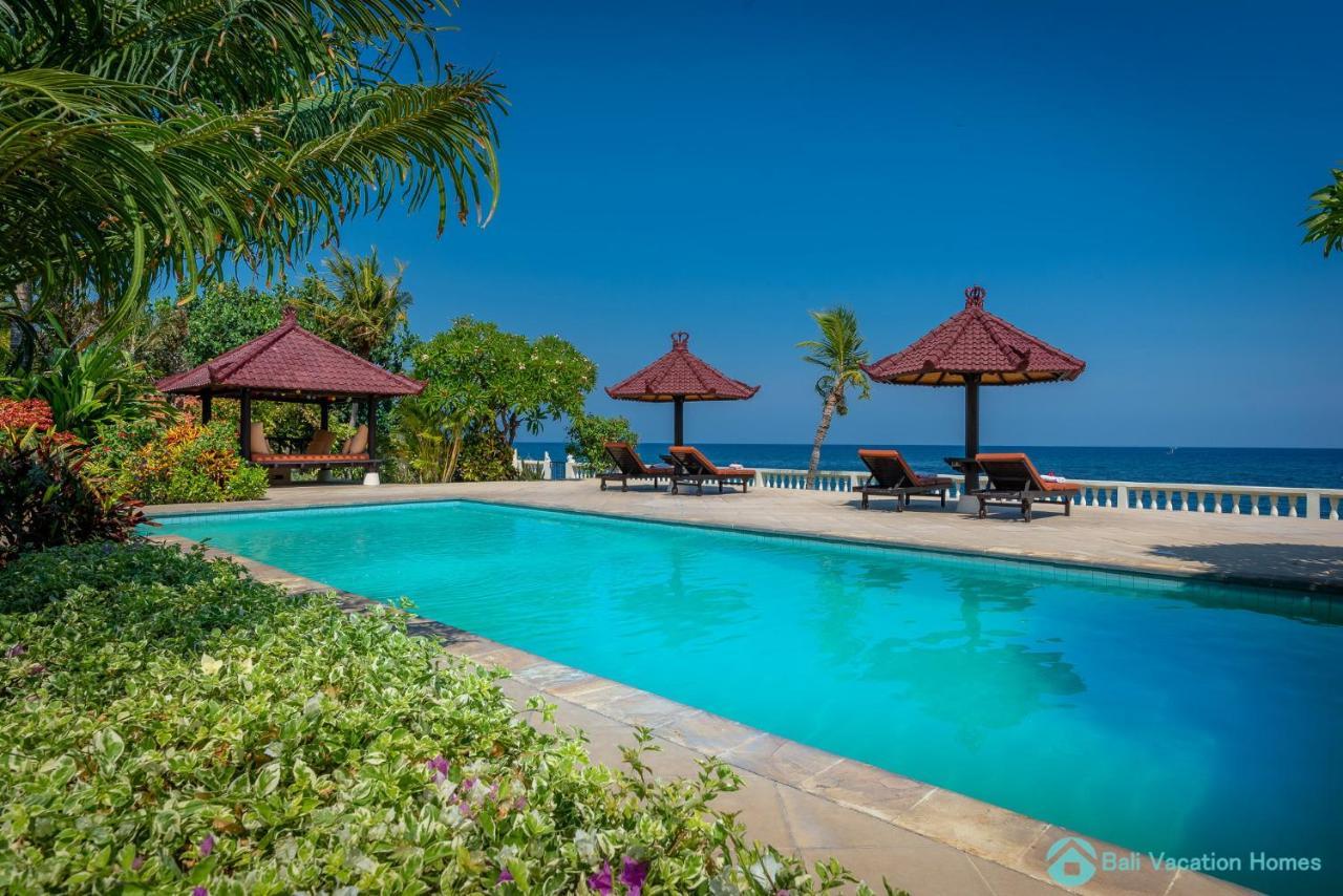 Villa Namaste - Beachfront At Lovina 10P, Pool, Bbq Banjar  Buitenkant foto