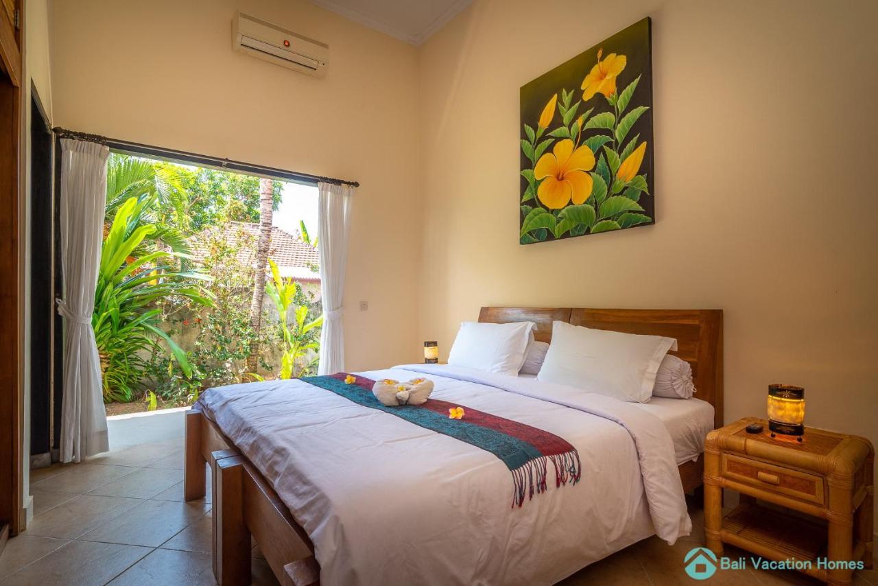 Villa Namaste - Beachfront At Lovina 10P, Pool, Bbq Banjar  Buitenkant foto