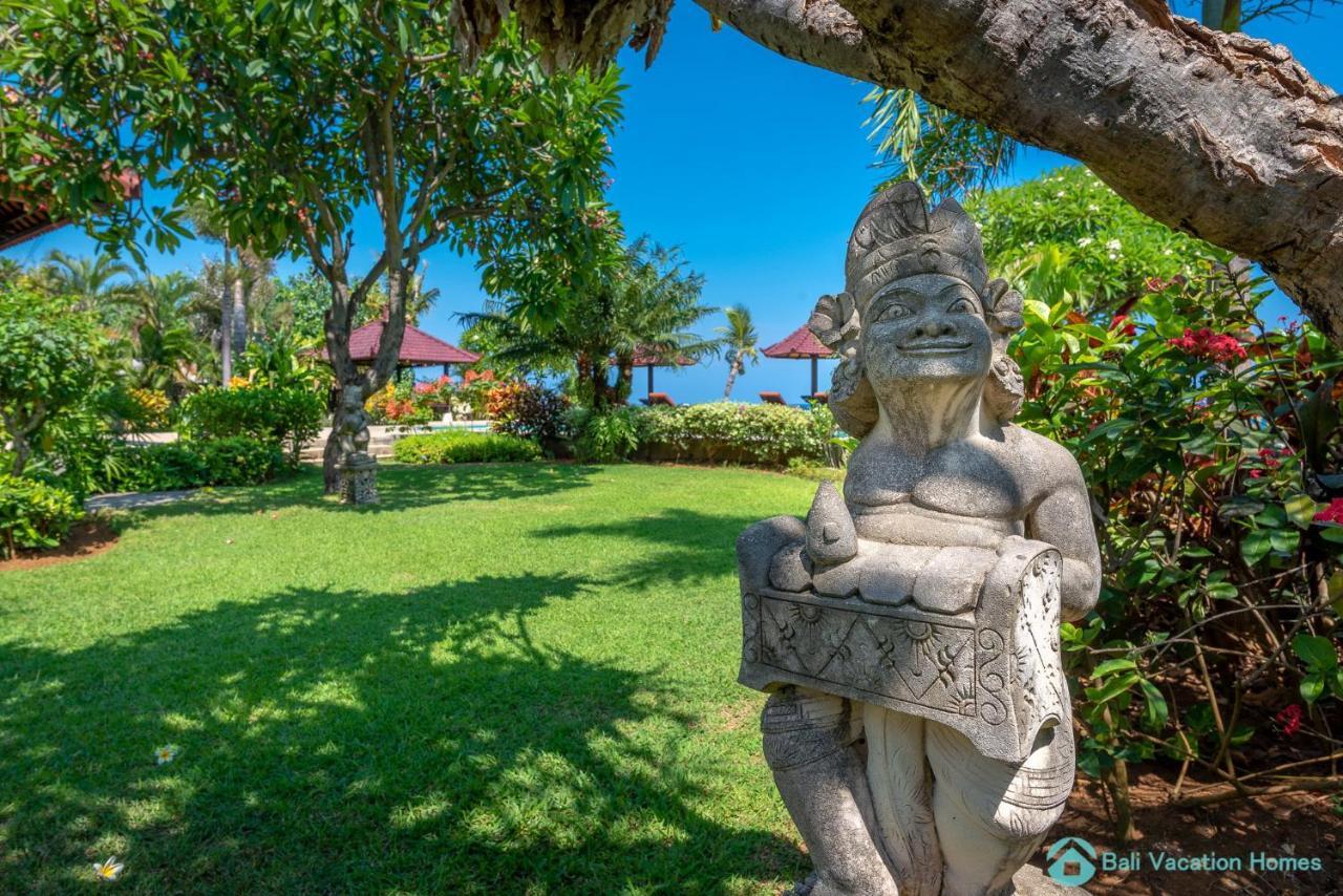Villa Namaste - Beachfront At Lovina 10P, Pool, Bbq Banjar  Buitenkant foto